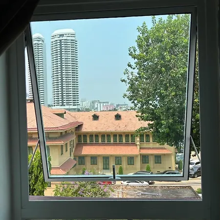 Hotel Happio Near Chabad House Bangkok Exterior foto