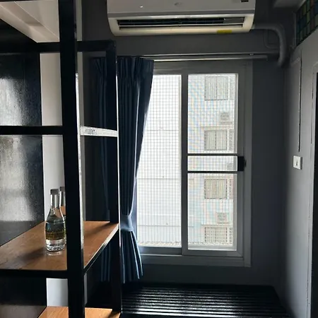 Hotel Happio Near Chabad House Bangkok Exterior foto